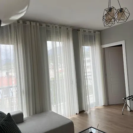 Alma Rose 4 * Korce